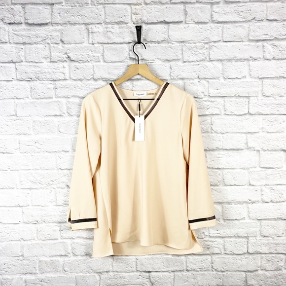 Calvin Klein NWT V-Neck Blush Pink Blouse - Picture 3 of 7